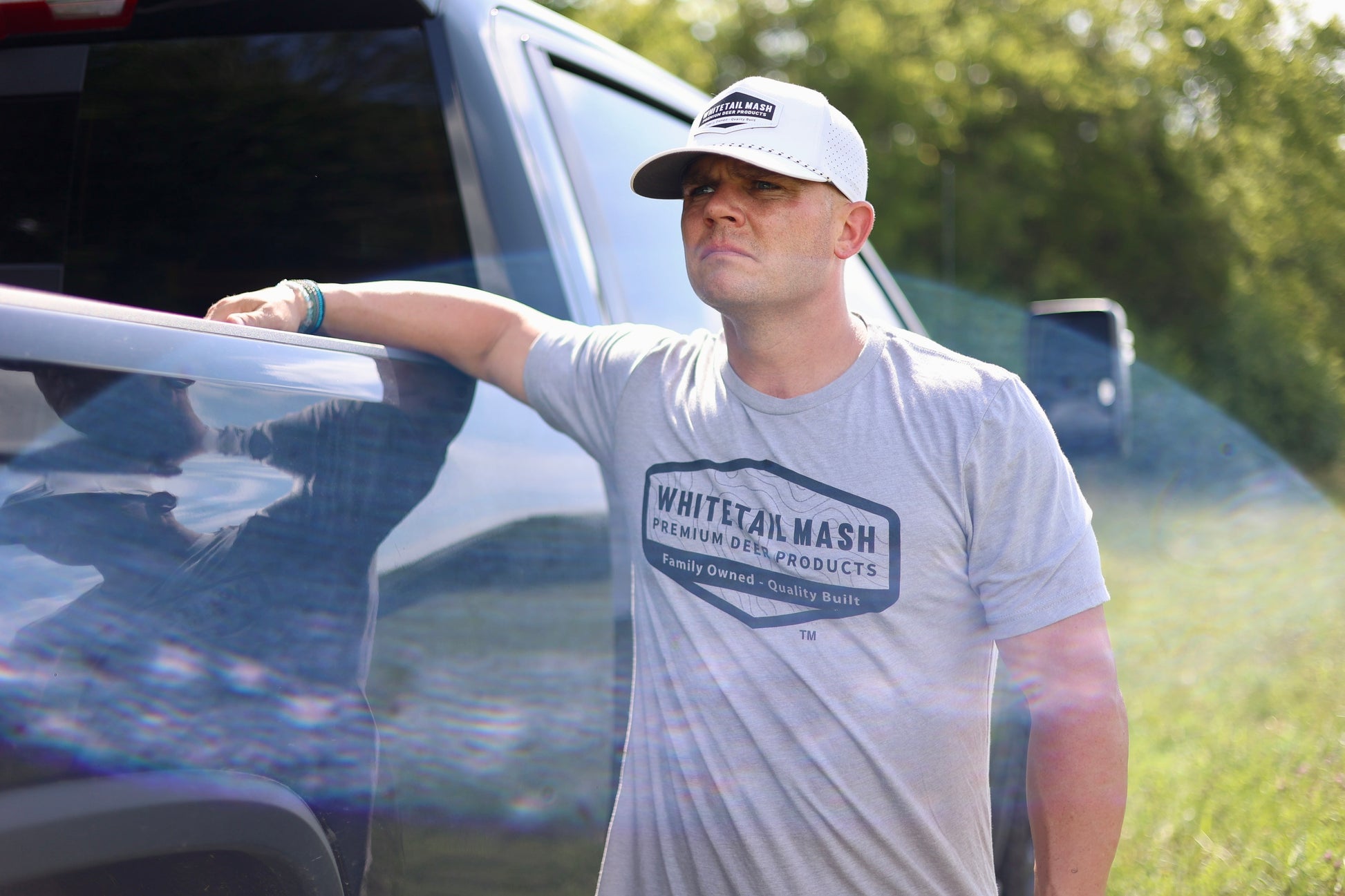 Whitetail Mash Triblend Short Sleeve Tee